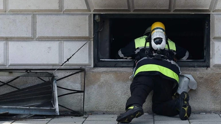 Γερμανία: Απόπειρα εμπρησμού στο κτίριο του ΥΠΟΙΚ ερευνά η αστυνομία